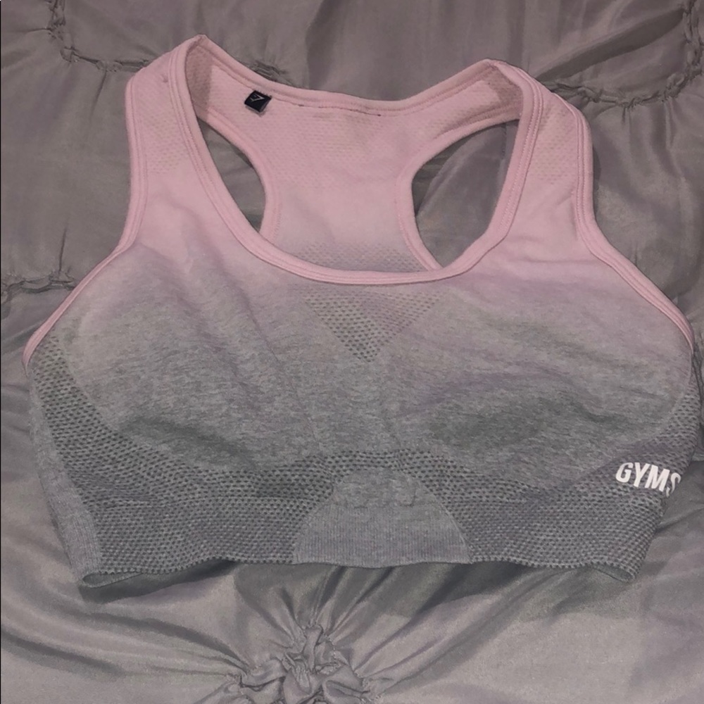 Sports bra